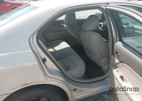 2010 Ford Fusion Se from USA, damaged, VIN 3FAHP0HG2AR182551